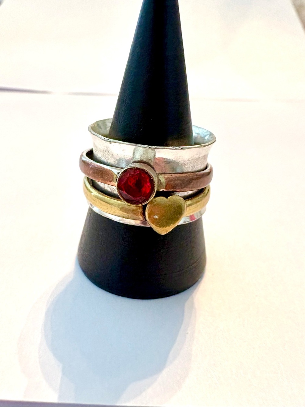 Multi metals, 925 marked, Garnet, ring size, 81/2